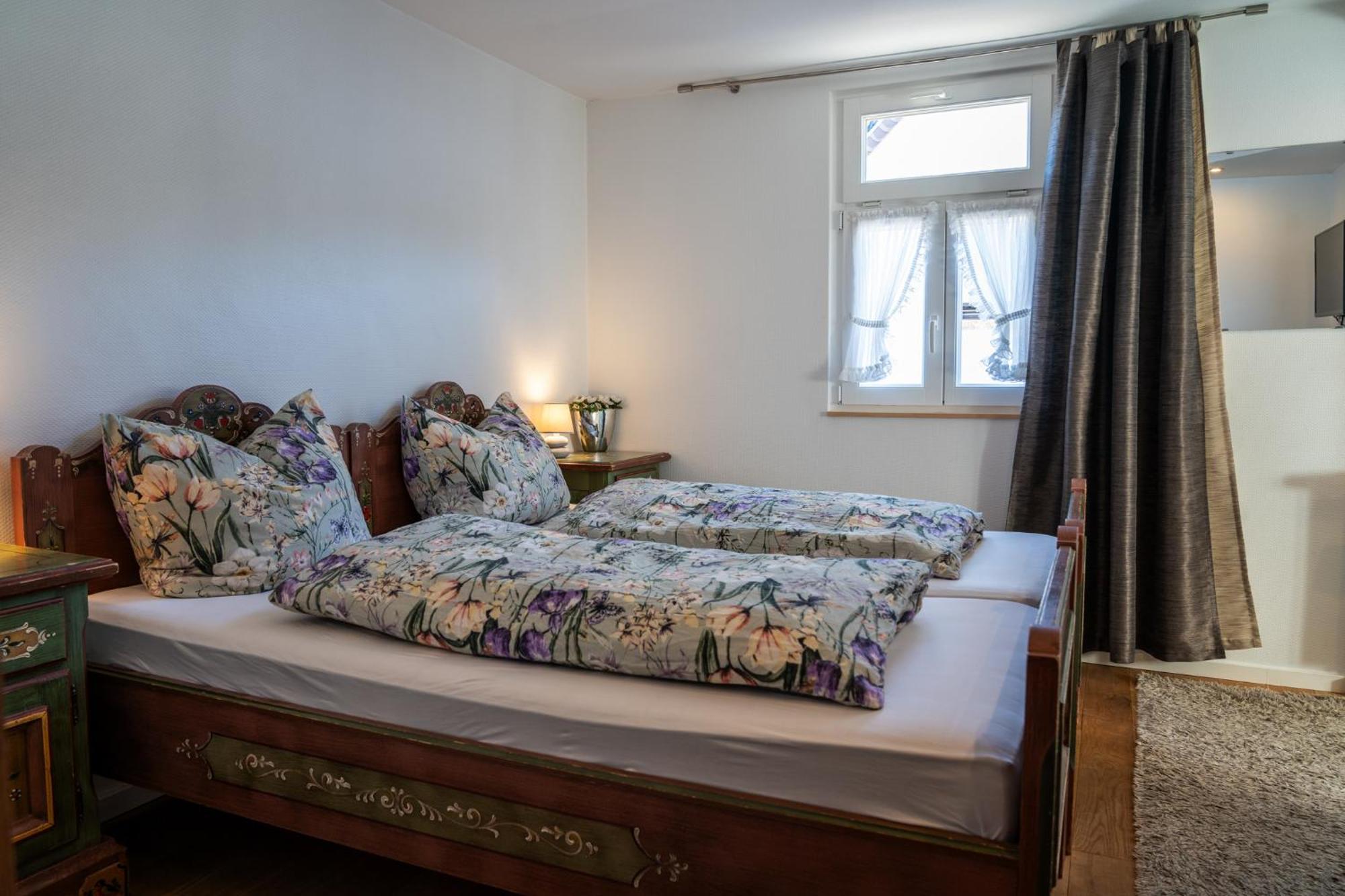 Hotel Haus Muehlbach Nideggen Bagian luar foto