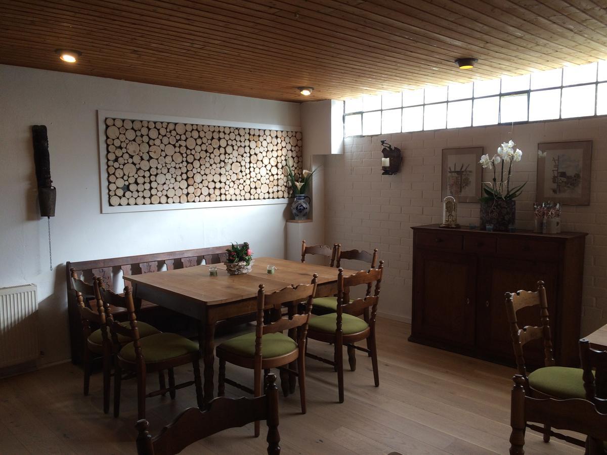 Hotel Haus Muehlbach Nideggen Bagian luar foto